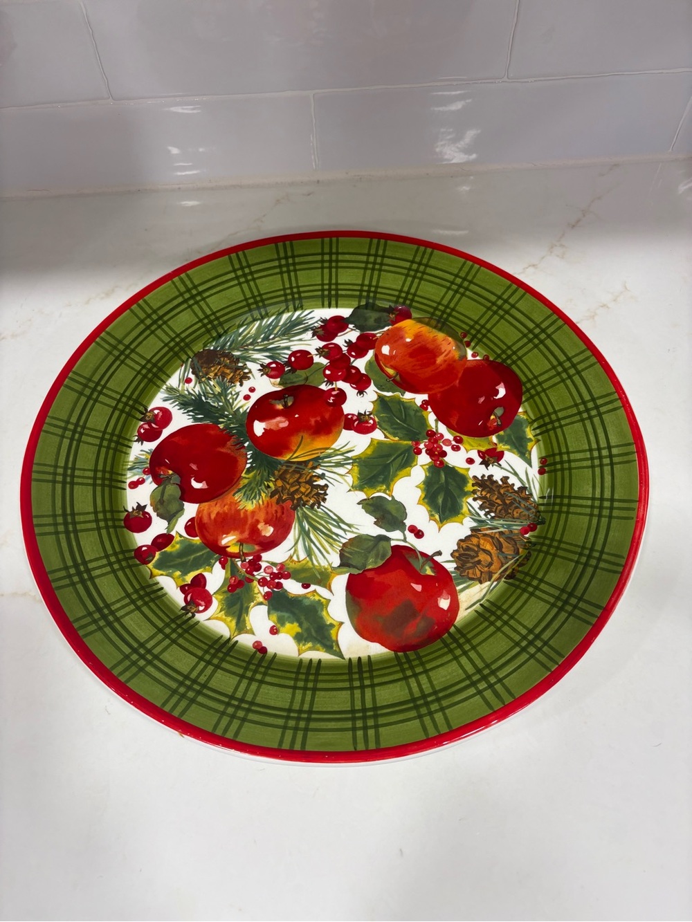 Festive Green & Red Holiday Salad Plate - Brand - Picture 4 of 4